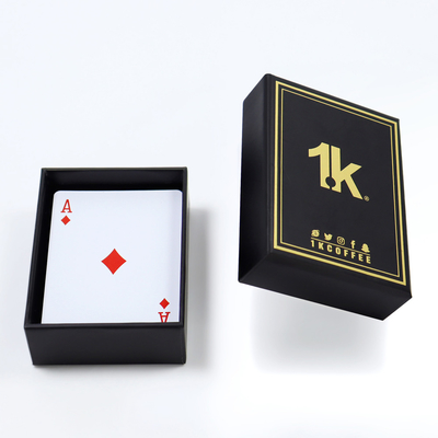 satın al Altın folyo kutuyla özel basılı poker kart seti % 100 su geçirmez ve özel logo online manufacture