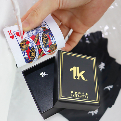 satın al Özel PVC Oyun Kartları Yumuşak Altın Kaplama Poker Kartları Soğuk Siyah Yaratıcı Dayanıklı online manufacture