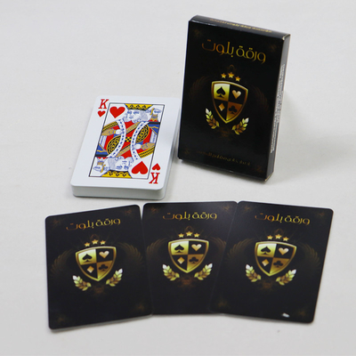 PMS Renkli Pvc Su geçirmez Oyun Kartları Güverte Reklam Oyunu Poker Kartları Kişiselleştirilmiş Logo